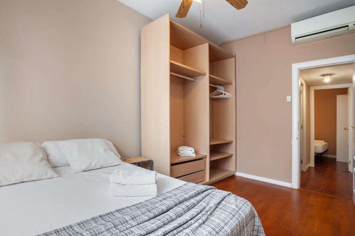 Next To Sagrada Familia 4-Bedroom Apartment Barcelone Extérieur photo