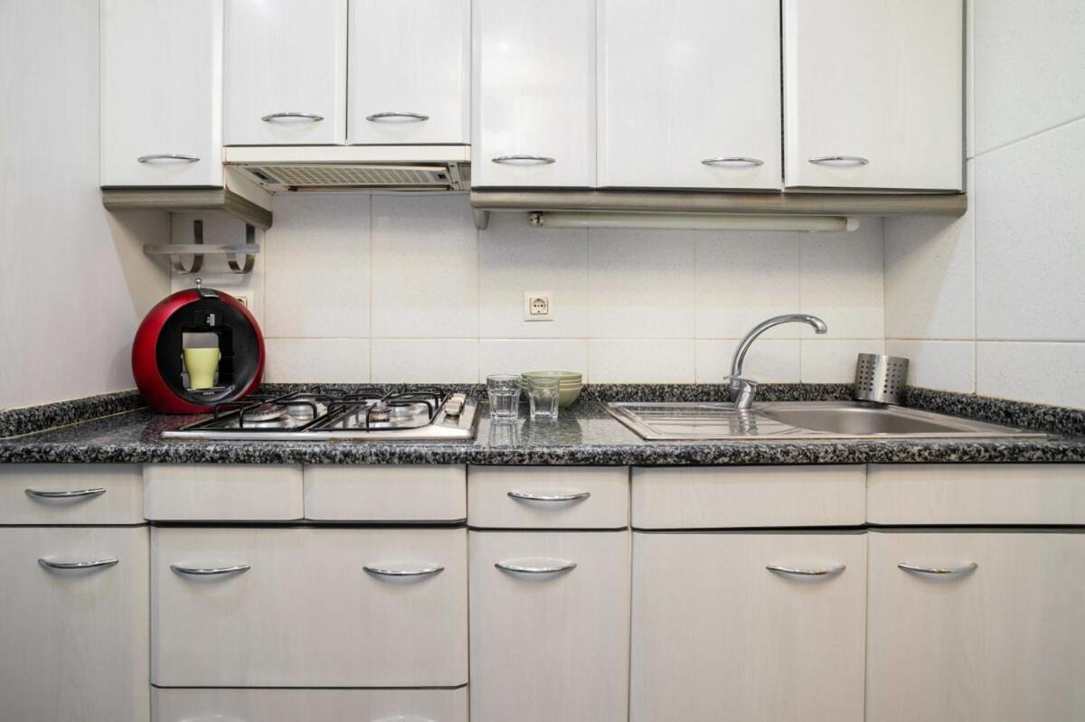 Next To Sagrada Familia 4-Bedroom Apartment Barcelone Extérieur photo