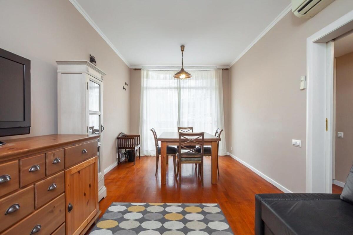 Next To Sagrada Familia 4-Bedroom Apartment Barcelone Extérieur photo