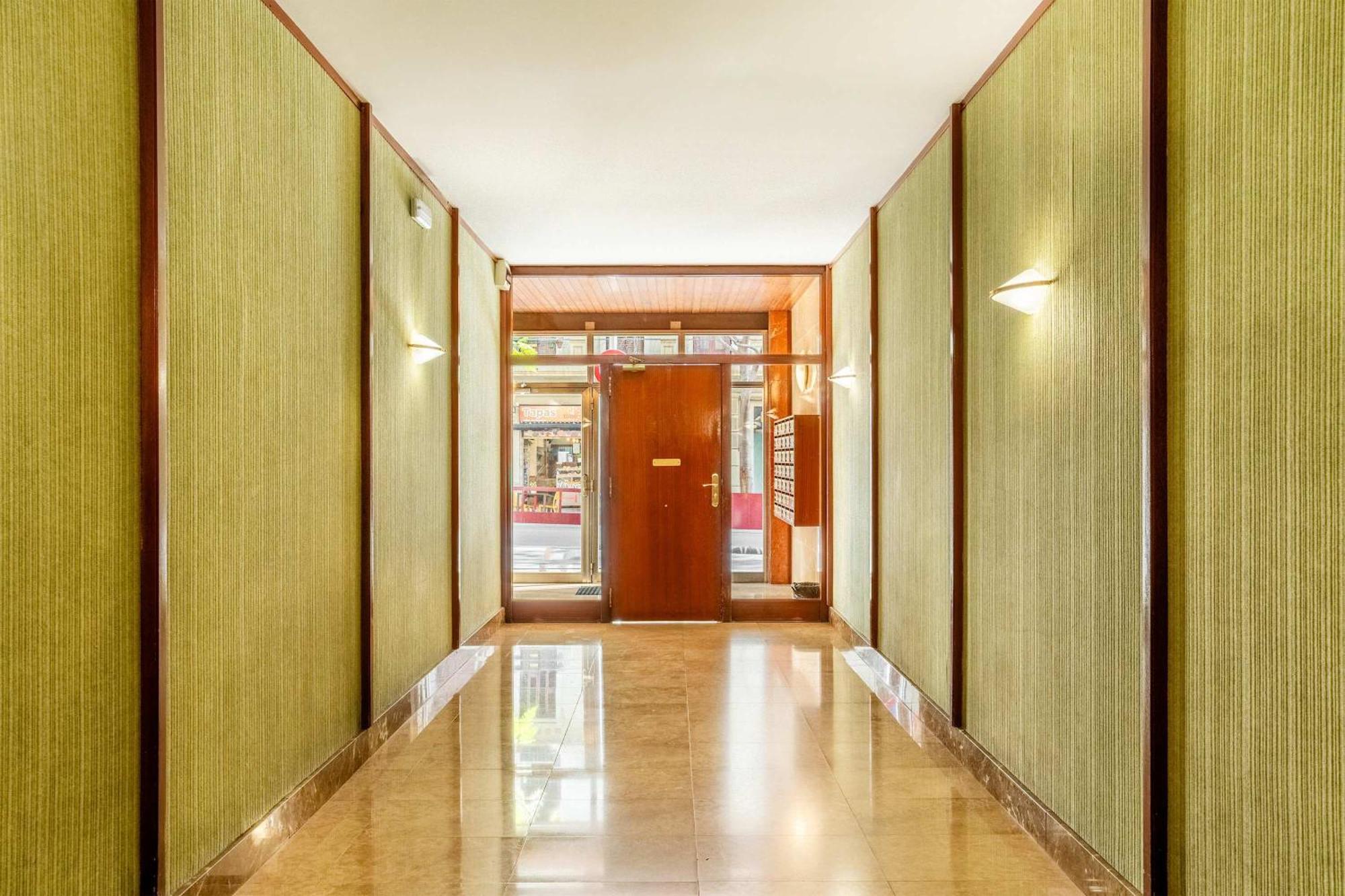 Next To Sagrada Familia 4-Bedroom Apartment Barcelone Extérieur photo