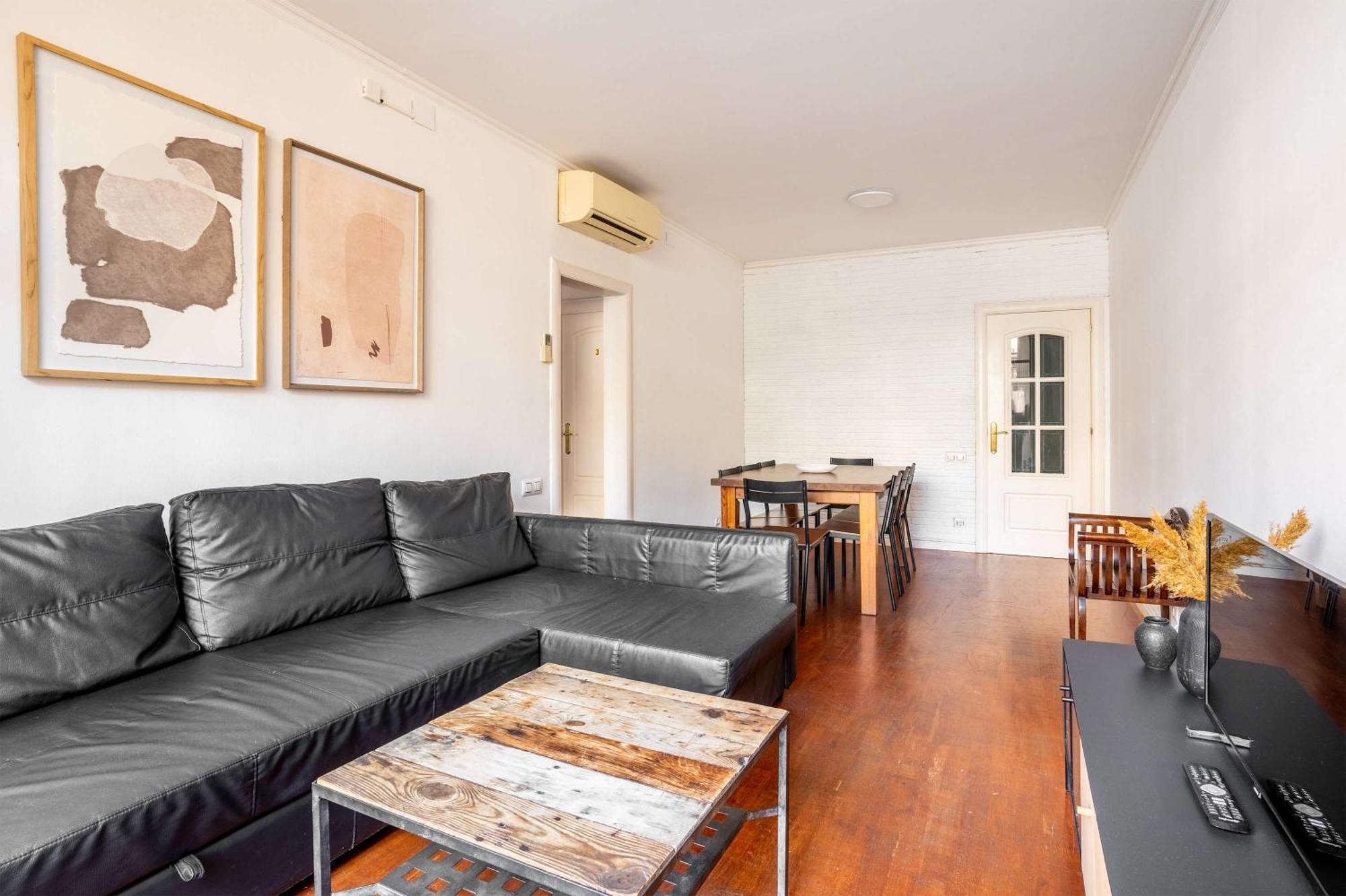 Next To Sagrada Familia 4-Bedroom Apartment Barcelone Extérieur photo